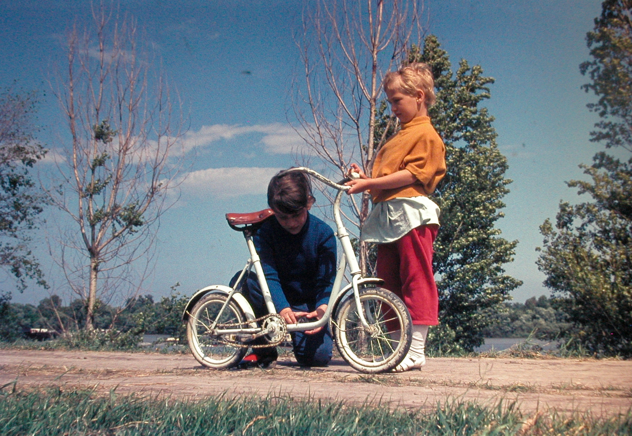 gyerek bicikli szereles 1976