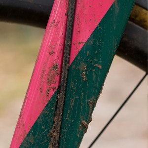 tricolor cyclocross villa rejtett bovdenezéssel
